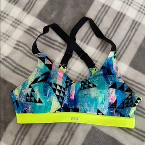 vs sports bra